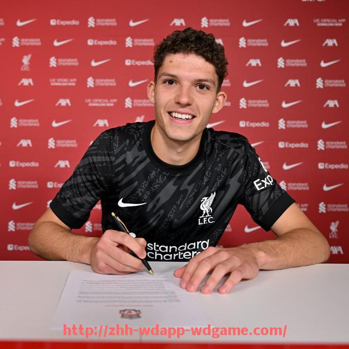 问鼎娱乐官网-梅西对阵德甲球队的比赛精彩瞬间回顾